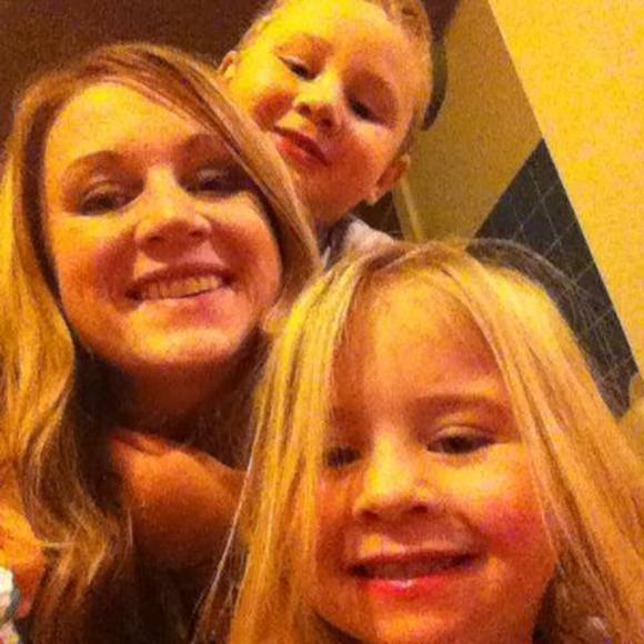 Meet your Posher, Ashley - Picture 1 of 1